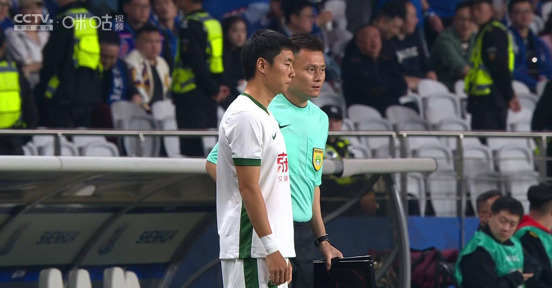 德甲倒计时；北京国安关键时刻完成体检；细节引发关注；气氛紧张；轮换策略成焦点(北京国安最新消息)-爱游戏官方网站