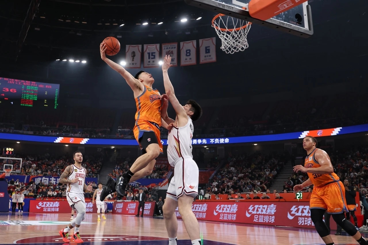 关于关键时刻浙江队内部沟通：CBA季后赛节点到来，压力陡增，团队化学反应显著的信息-AYX SPORTS